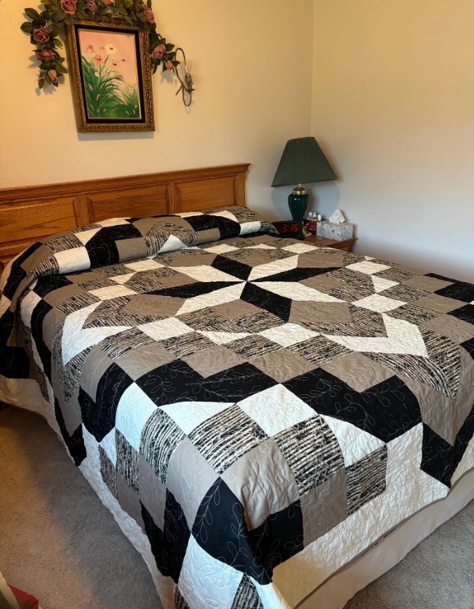 GROVELEN™ CHROMA STARFLOWER QUILT PATTERN
